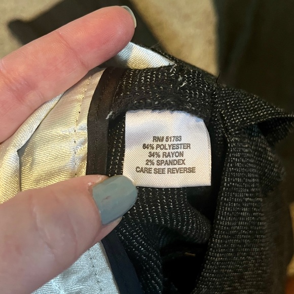 Maurice’s 9/10 Wide Leg Gray Pants - Picture 4 of 8